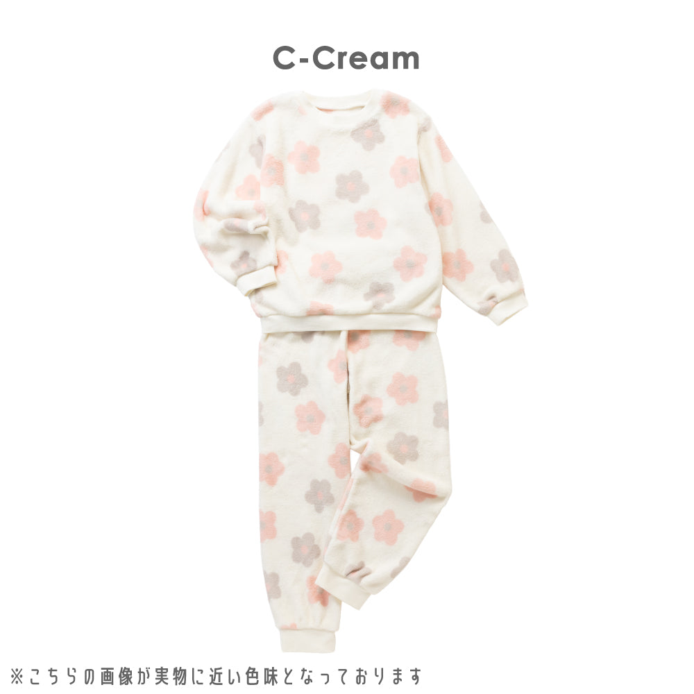 ふわふわに包まれる あったかパジャマ